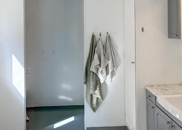 Holiday home Three Bedroom Cozy In Flekkeroy
