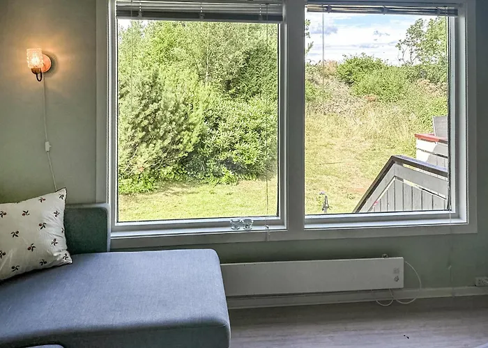Holiday home Three Bedroom Cozy In Flekkeroy