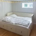 Three Bedroom Cozy In Flekkeroy * Mebø